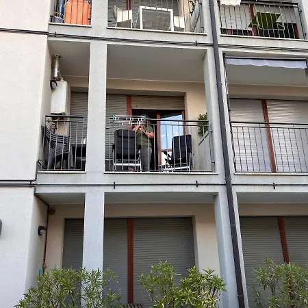 View Ulivo 18 * Acquaseria