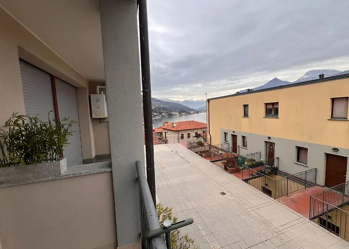 View Ulivo 18 Acquaseria